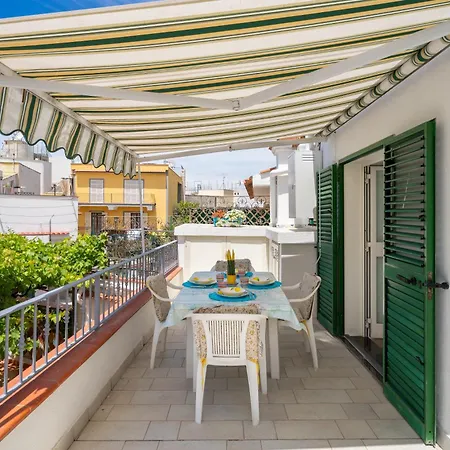 2 Terraces And Pergola House In *